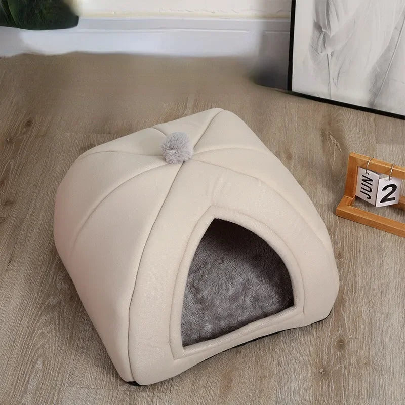 Casa cama semiencerrada para gatos y perros pequeños